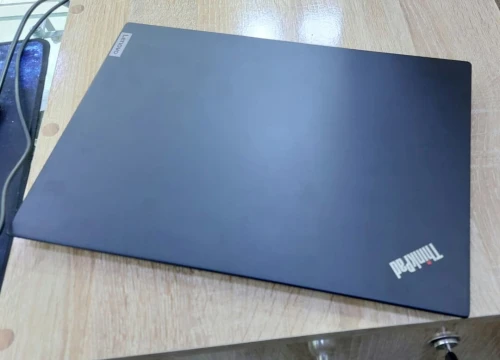 Pc Portable Lenovo ThinPad i5 10eme 8/256gb ssd nvme Full HD
