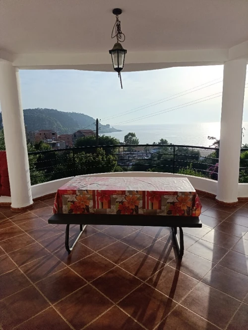 Location vacances Appartement F3 Jijel El aouana