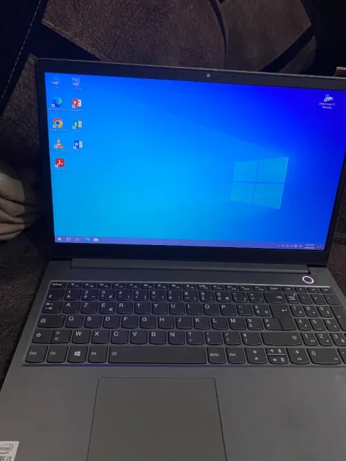 Pc thinkbook i3 10th g jdid état 09/10