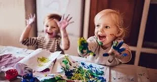 لاطفال تعلم اللغات والورشات التعليمية Summer Camp