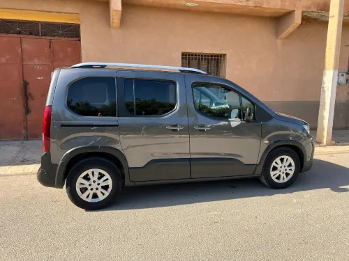 Peugeot Rifter 2021 