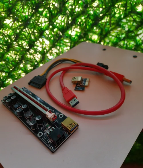 PCI-E Riser V009s-Plus