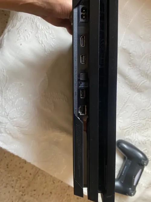 PS4 PRO