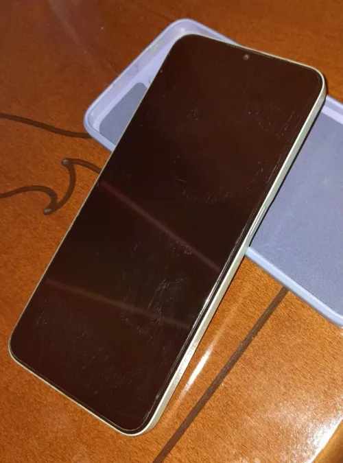 Realme RMX3511