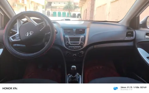 Hyundai Accent RB  5 portes 2017 
