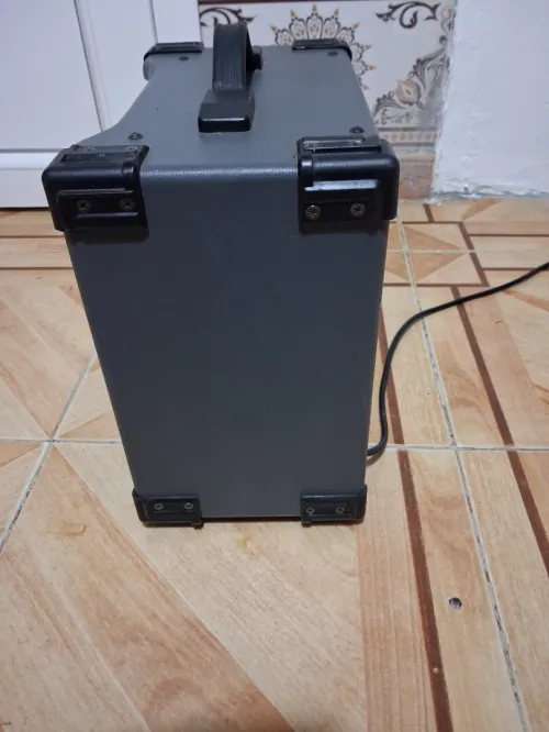Amplificateur de Basse/guitare