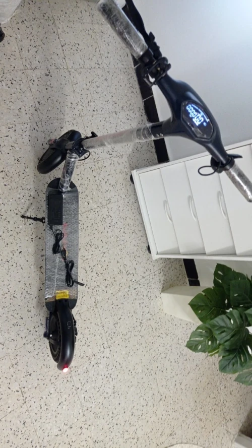 Red Bull Racing Electric Scooter RB-RTEEN85 2022