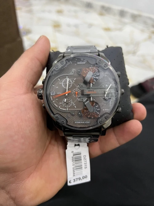 Montre DIESEL HOMME venu de France