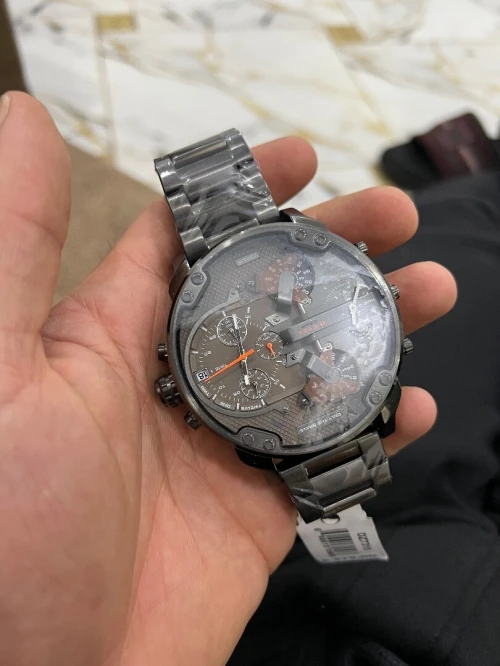 Montre DIESEL HOMME venu de France