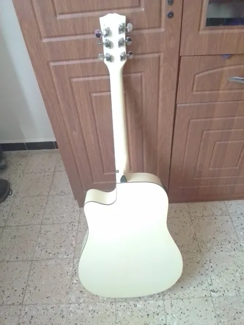 Guitare acoustique