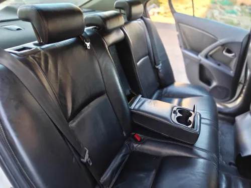 Toyota Avensis 2011 Premium