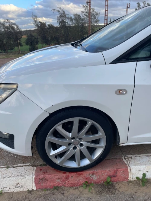 Seat Ibiza 2014 Black Line