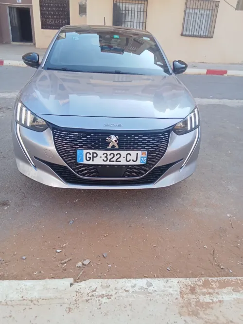 Peugeot 208 2023 GT