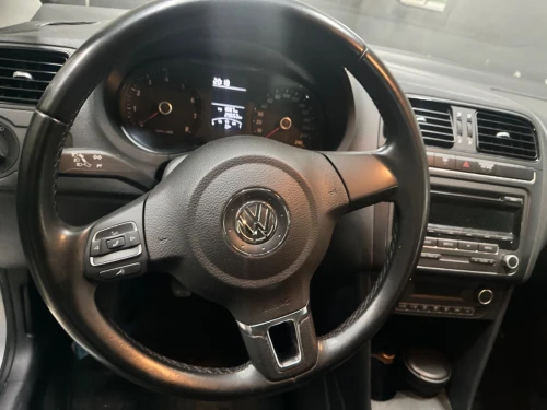 Volkswagen Polo 2014 