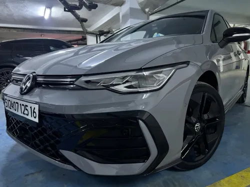 Volkswagen Golf 8 2025 R-Line