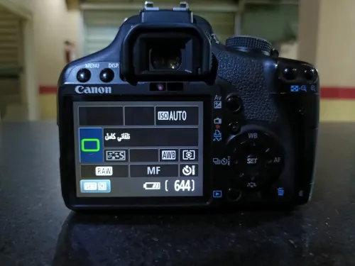 Pack Canon 500D + EF-S 18-55mm (2 Batteries + Carte 16GB) - 20k