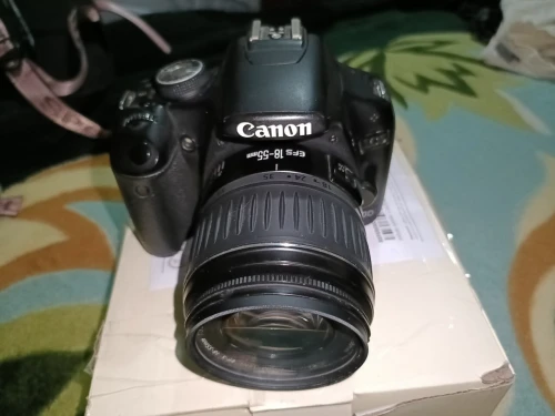 Pack Canon 500D + EF-S 18-55mm (2 Batteries + Carte 16GB) - 20k