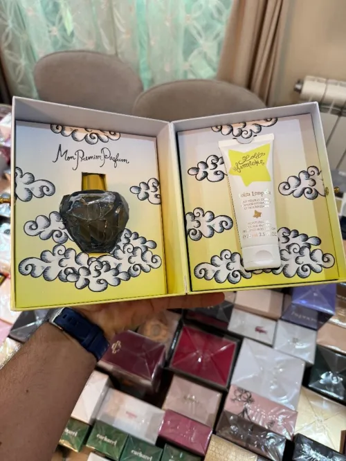 Lot de parfums originaux