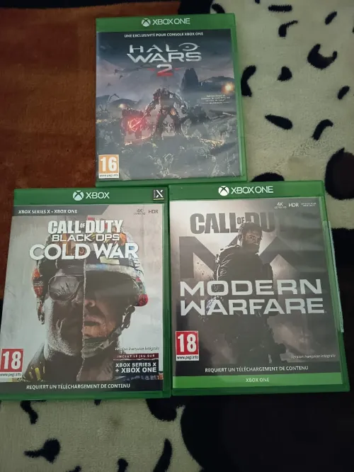 3 JEUX XBOX ONE = 5000DA