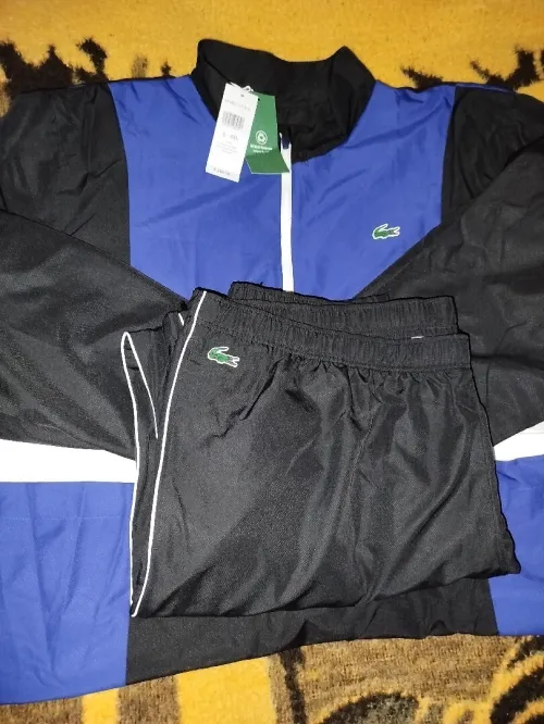 Survêtement Lacoste original taille 9-4xl 