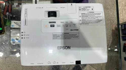 DATA SHOW EPSON EB-1776W utilisee 19H ECO Mode