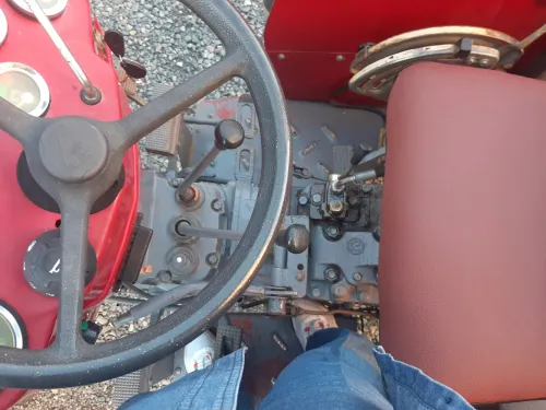Massy ferguson 350 2019