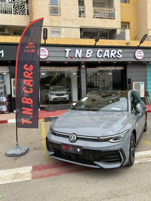 Volkswagen Golf 8 2025 R