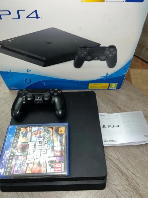 PS4 SLIM