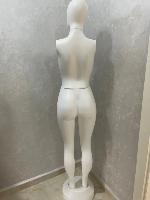 Mannequin peu utilisé