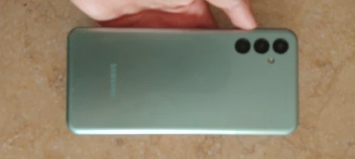 Samsung M13