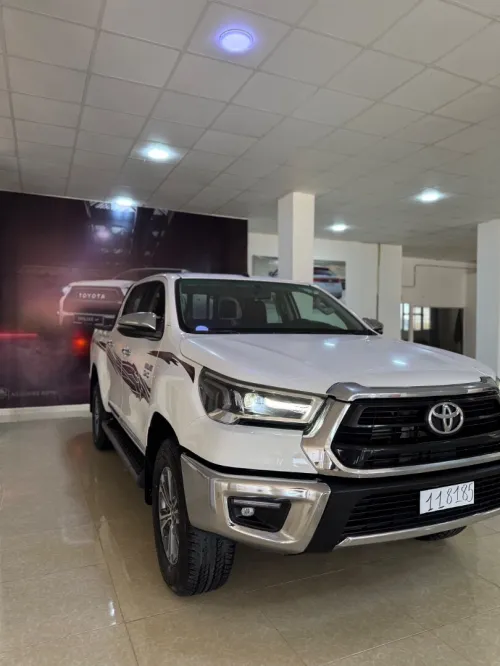 Toyota Revo  2025 S-GLX