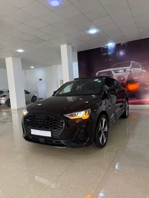 Audi Q3 2021 S Line