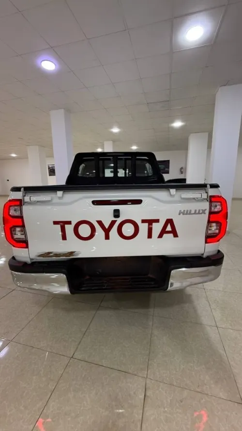 Toyota Hilux 2025 Omania