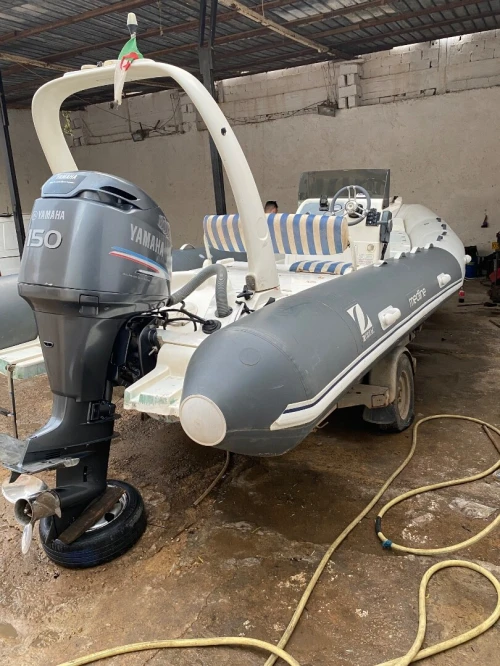 Semi rigide 6,20m moteur yamaha 150cv