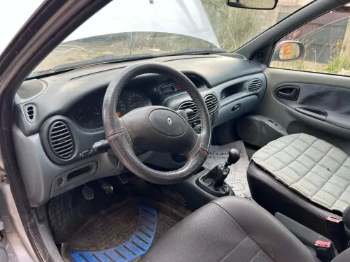 Renault Megane 1 1997 Megane 1