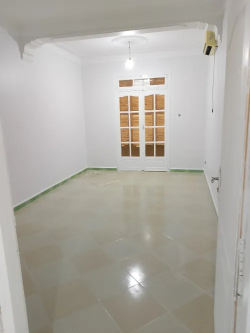 Location Appartement Niveau de villa F3 Alger Baba hassen