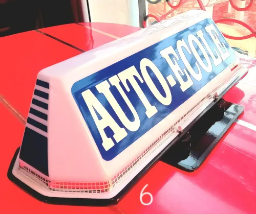 Panneau de toit auto-école
