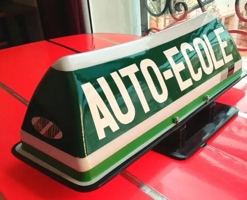 Panneau de toit auto-école