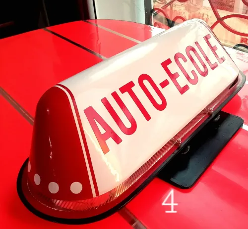 Panneau de toit auto-école