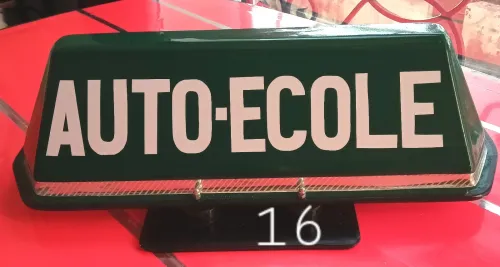 Panneau de toit auto-école
