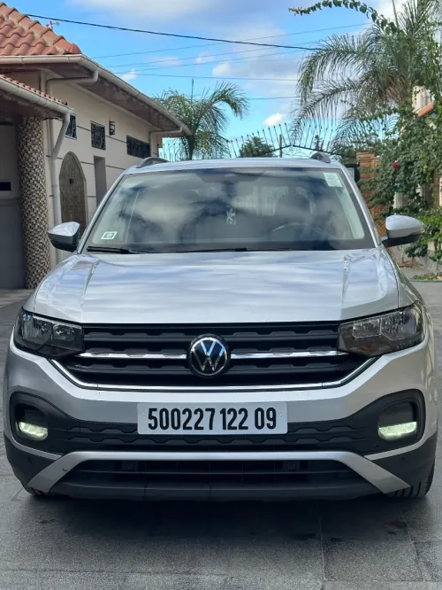 Volkswagen t cross 2022 Carat +