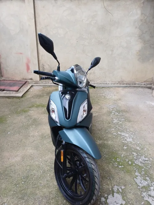Sym St200 2025