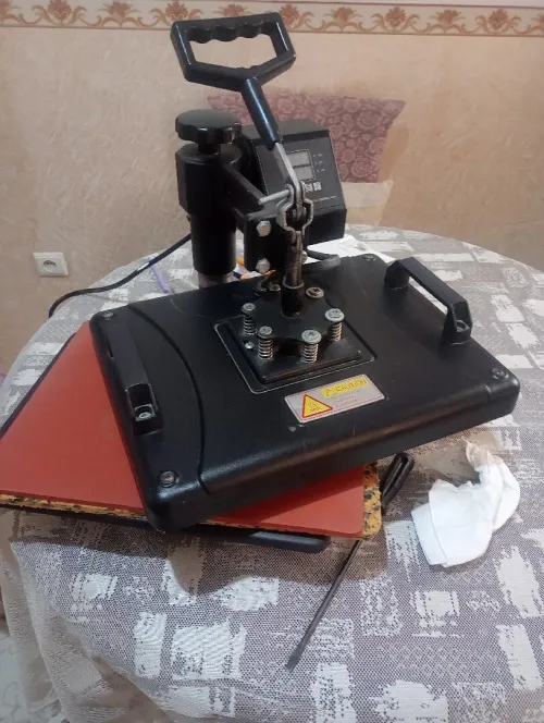 Presse a chaud pour autocollant 