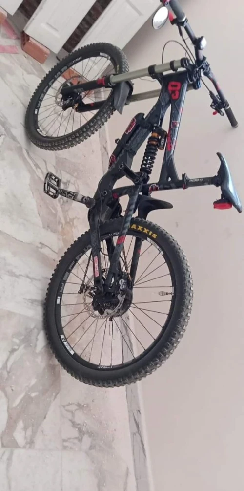 Vélo VTT DH bergamont