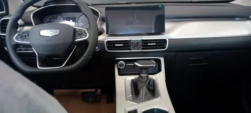 Geely Coolray 2025 
