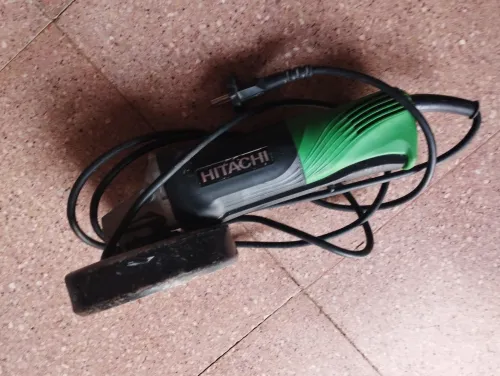 Meuleuse Hitachi 