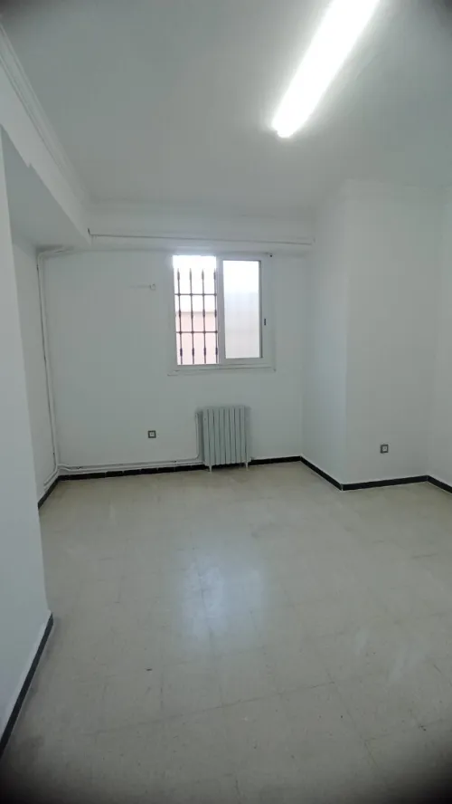 Location Appartement Niveau de villa F4 Alger Hydra