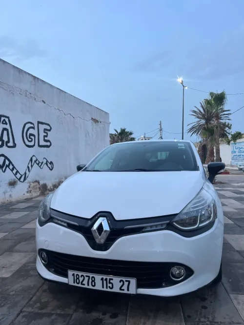 Renault Clio 4 2015 Limited 2