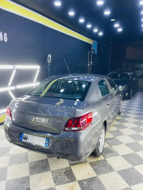 Peugeot 301 2022 Allure