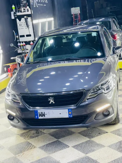 Peugeot 301 2022 Allure